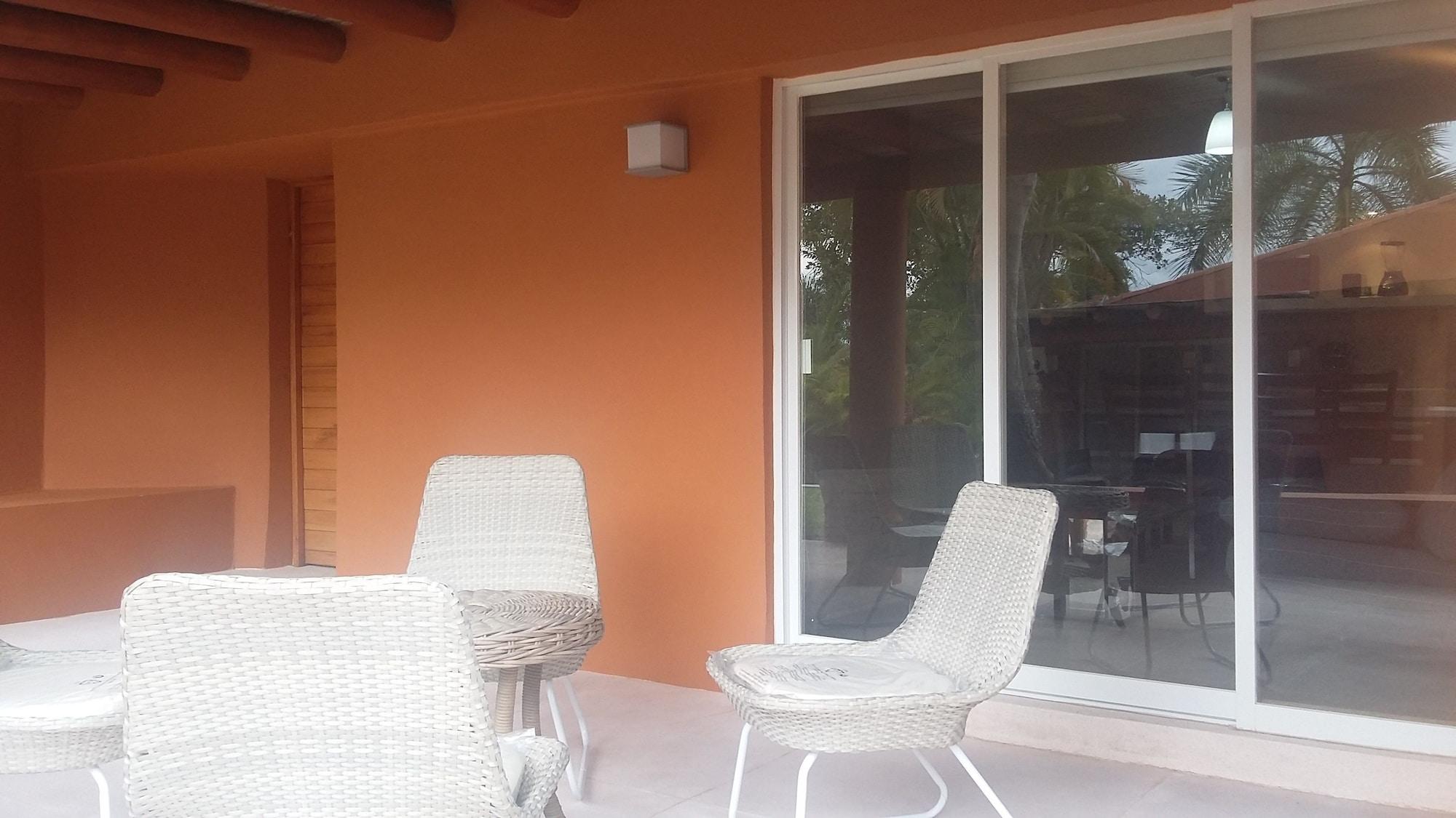 Hotel Ixzi Plus イスタパ エクステリア 写真