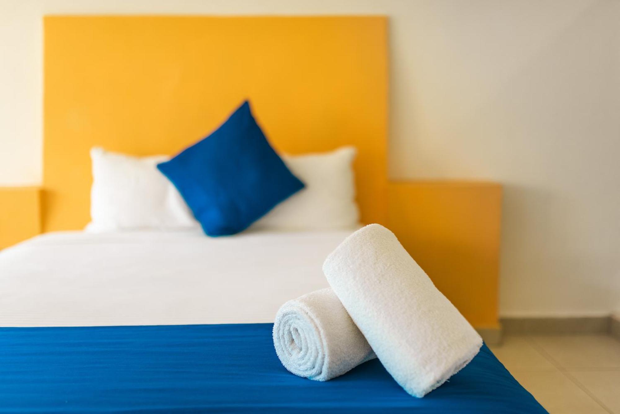 Hotel Ixzi Plus イスタパ エクステリア 写真
